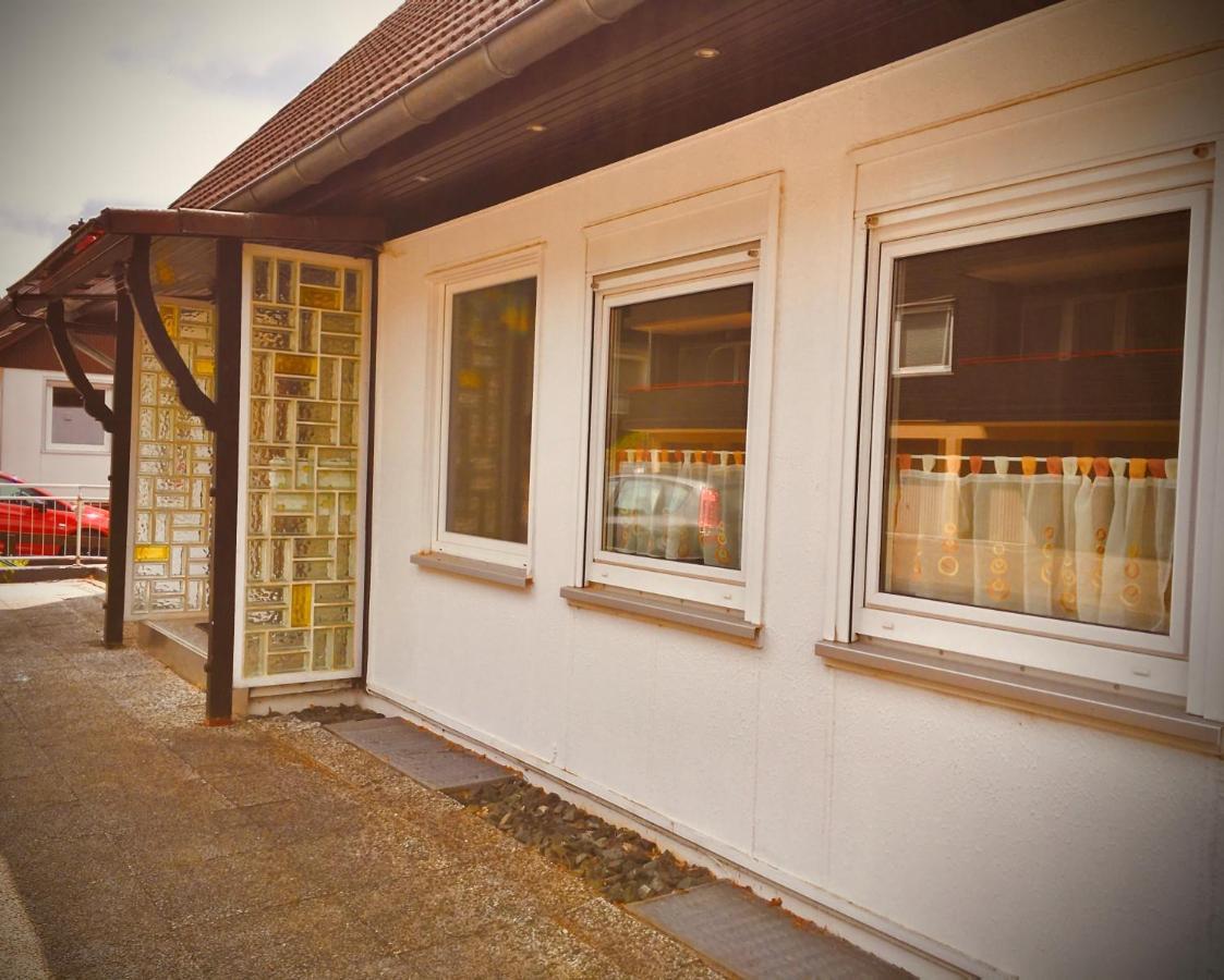 Ferienwohnungen Und Ferienhaus Hafermarkt Вилдеман Екстериор снимка