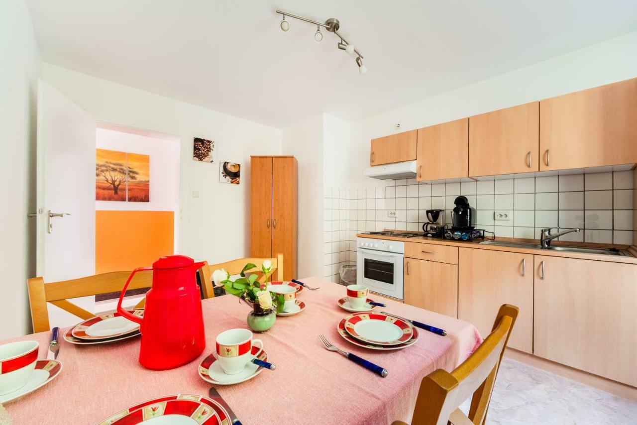 Ferienwohnungen Und Ferienhaus Hafermarkt Вилдеман Екстериор снимка